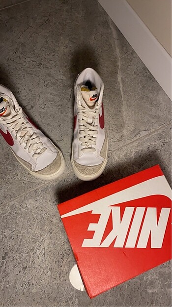 Nike NIKE BLAZER 38 Numara