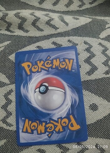  E.L.F Pokemon kartı