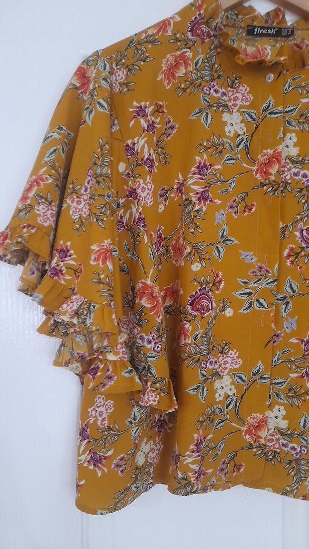 Sarı Çiçek Desenli Volanlı Bohem Bluz - Görsel 2