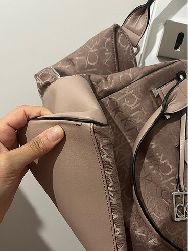 Beden Calvin klein çanta