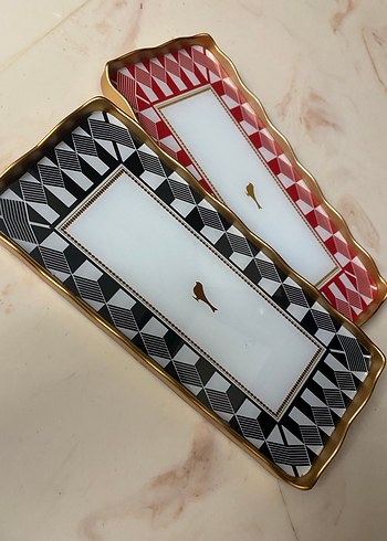 Kırmızı Siyah Yeşil kahve sunum tepsi oval kare bulunmakta - Görsel 2