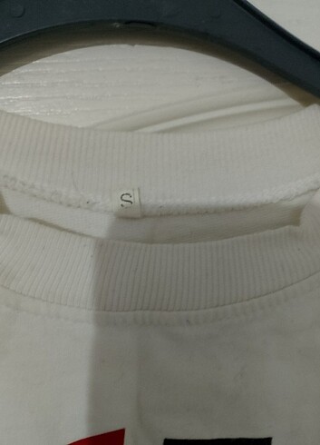 m Beden Sweatshirt