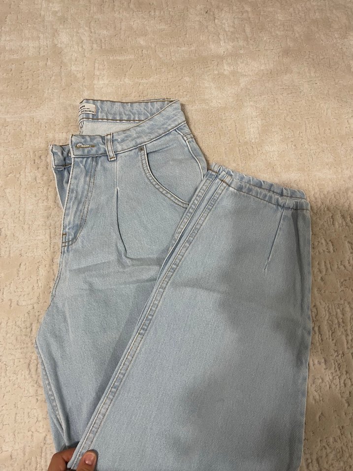 Açık Mavi Rahat Kesim Denim Jean — görsel 3/4