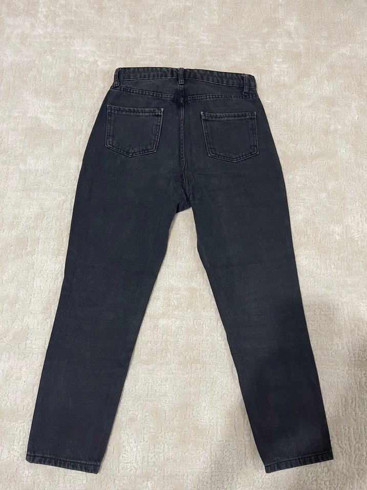 Koyu Siyah Denim Jean — görsel 2/4