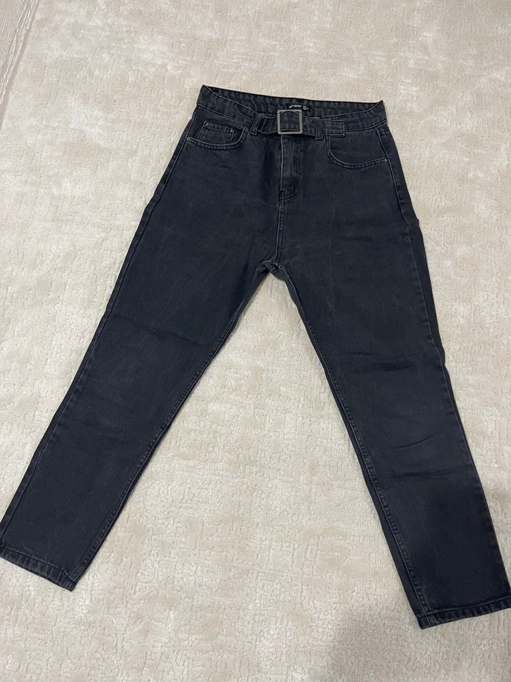 Koyu Siyah Denim Jean — görsel 3/4