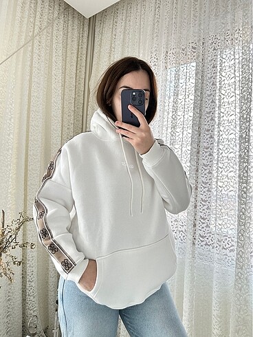Guess Guess sweatshirt