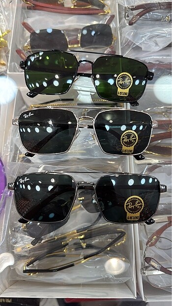  Beden Rayban gözlük 20 adet