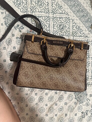 Guess çanta