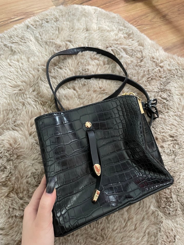 Siyah Yılan Desenli Deri Kadın Çanta - Görsel 4