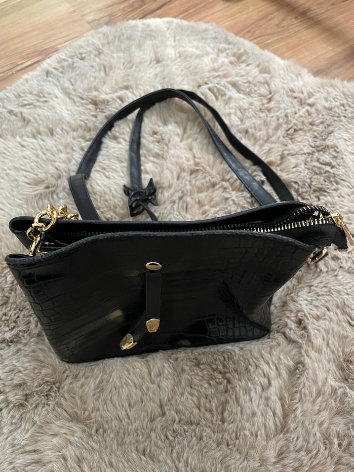 Siyah Yılan Desenli Deri Kadın Çanta - Görsel 3