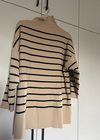 Bej Çizgili V Yakalı Triko Kadın Kazak - Görsel 2