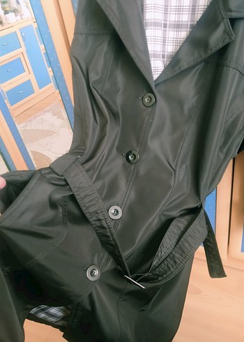 Kadın Siyah Kemerli Midi Trençkot En 65 boy 90 cm - Görsel 3