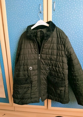 Siyah Kadın Kürklü Kış Montu - Görsel 2