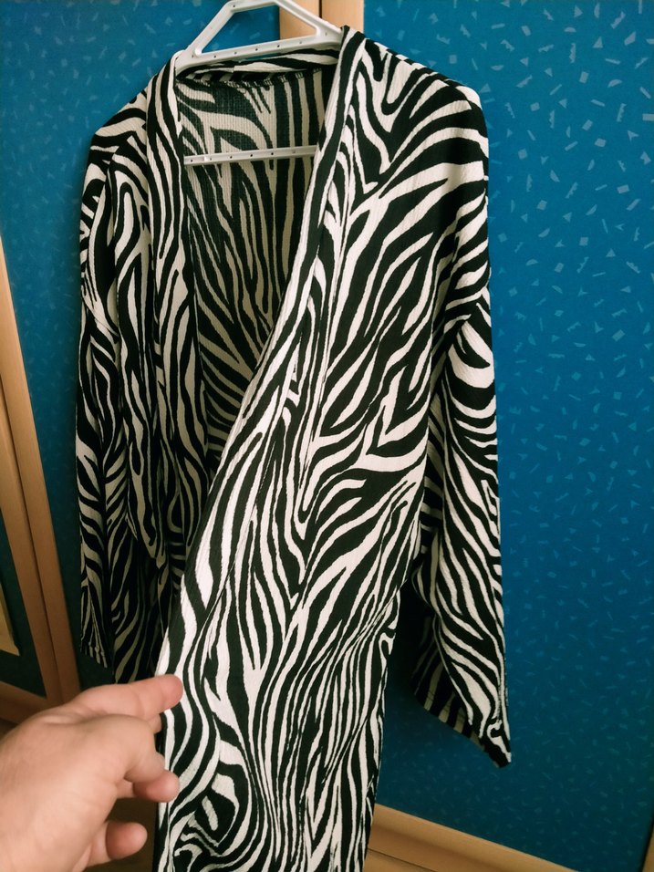 Zebra Desenli Uzun Kollu Kadın Gömlek ceket. - Görsel 4