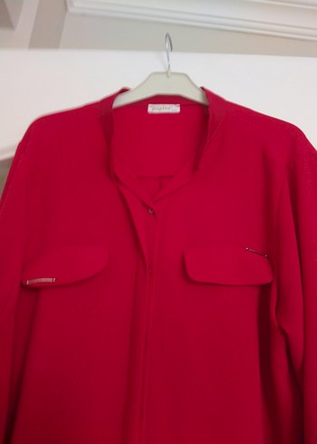 Düğmeli Kırmızı Kadın Gömlek - Görsel 11