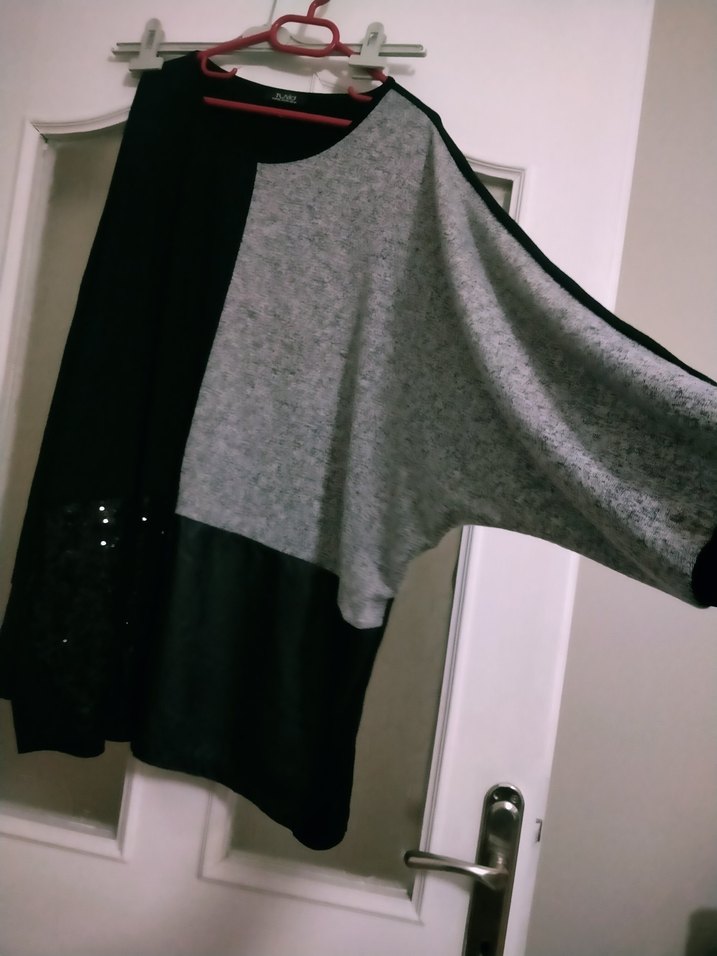 Gri Siyah Kadın Midi Tunik, Uzun Kollu, Salaş tuvid marka. - Görsel 2