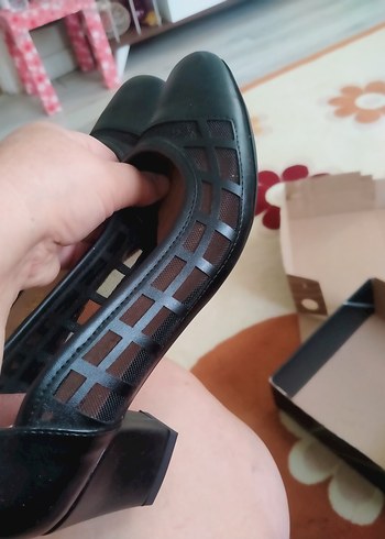 siyah ABİYE özel Günler için ideal şık bir ayakkabı.