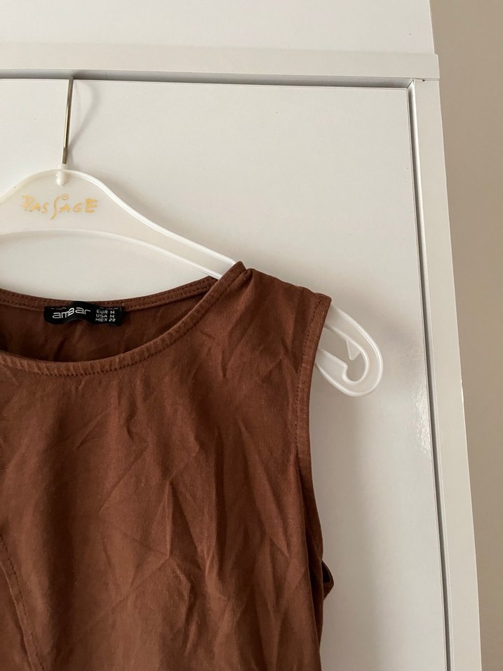 Kahverengi kadın crop - Görsel 2