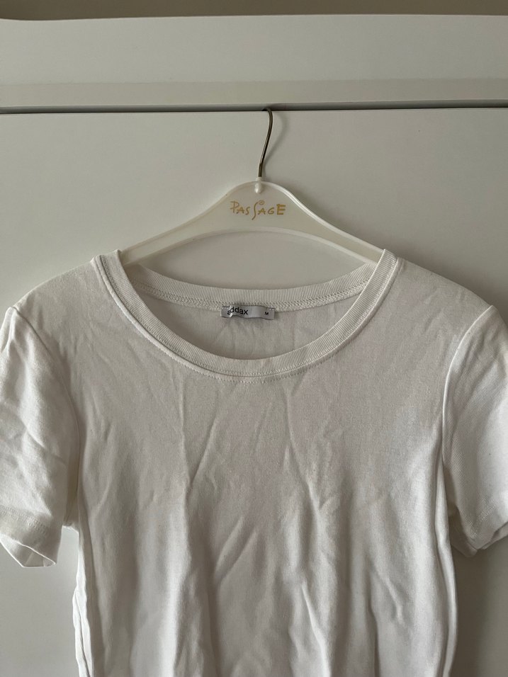Beyaz Kısa Kollu tişört - Görsel 3