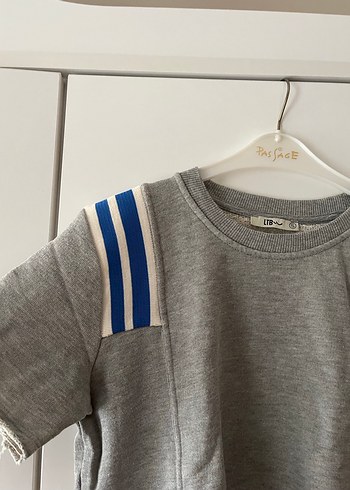 Gri Kısa Kollu kadın Tişört - Görsel 2