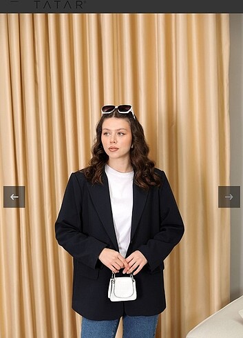 Melike Tatar Lacivert Blazer Ceket