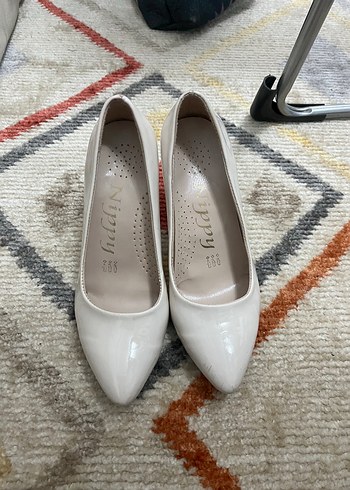 36 Beden beyaz Renk Beyaz Rugan Blok Topuklu Kadın Stiletto