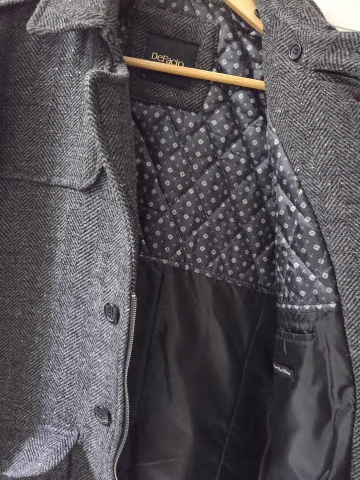 Düğmeli Erkek Kaban - Görsel 3