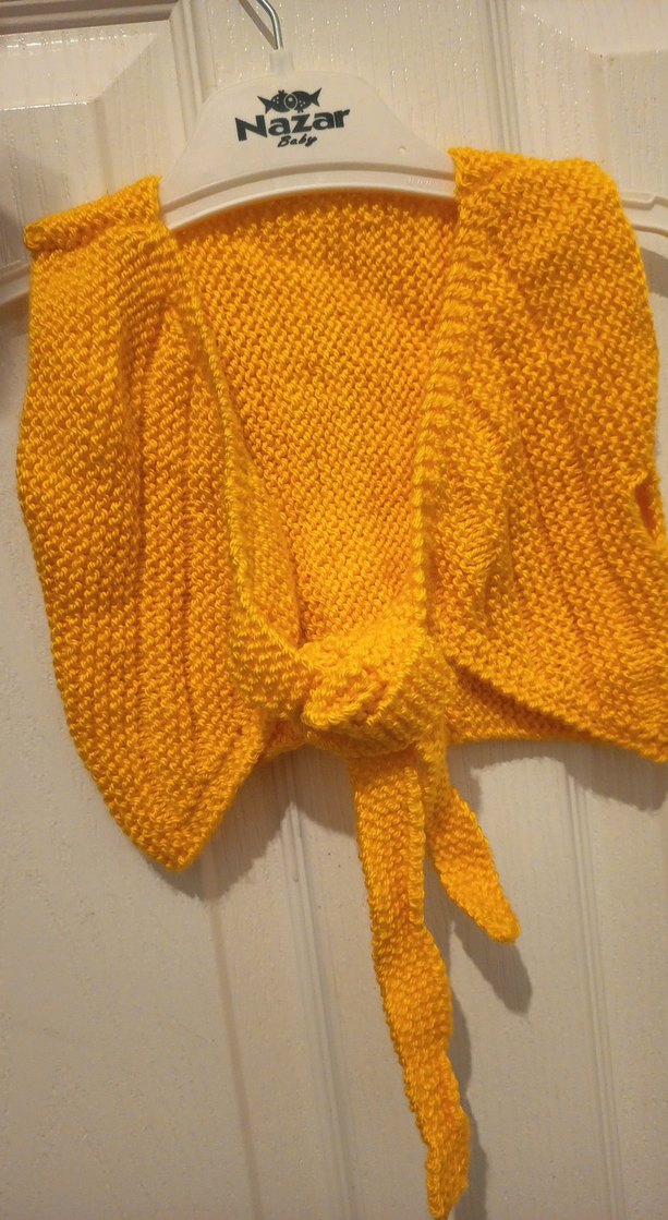 Sarı Örgü  bebek yeleği yeni - Görsel 2