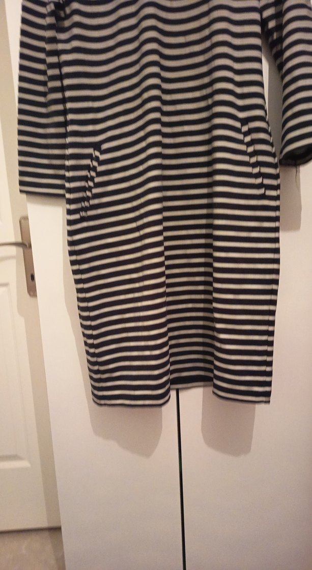 Çizgili, Kayık Yaka Midi Triko Elbise - Görsel 3