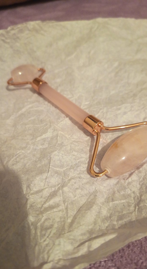 Pembe Kuvars Yüz Masaj Aleti - Görsel 3