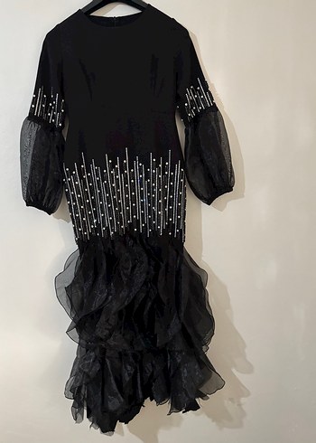 38 Beden Uzun Siyah Gotik Drapeli Abiye Elbise