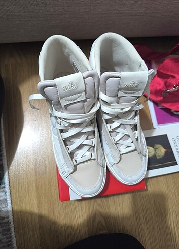 Nike nike blazer victory kadin spor ayakkabisi