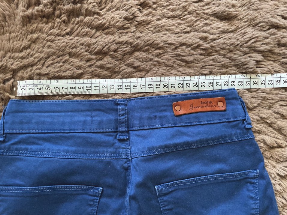 Batik Mavi Denim Kesik Paça Şort - Görsel 3