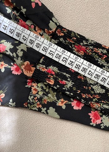 CHIMA Çiçek Desenli V Yakalı Kapri Kol Lastikli Elbise - Görsel 9