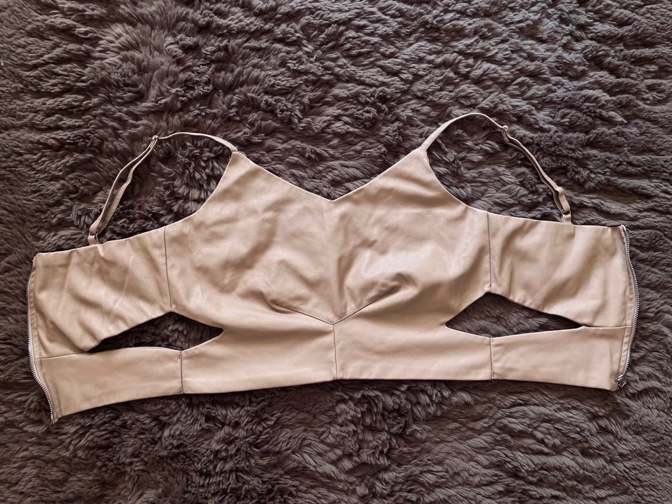 Deri Kumaşlı Pencereli Askılı Bej Büstiyer - Görsel 5