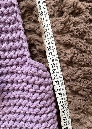 Mor El Örgüsü Kare Yaka Crop Yelek Süveter - Görsel 3