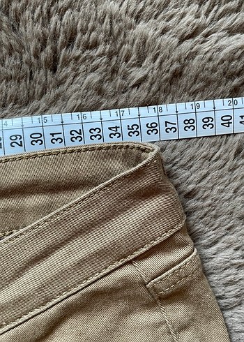 Bej Mini Düşük Bel Kadın Kot Şort - Görsel 3