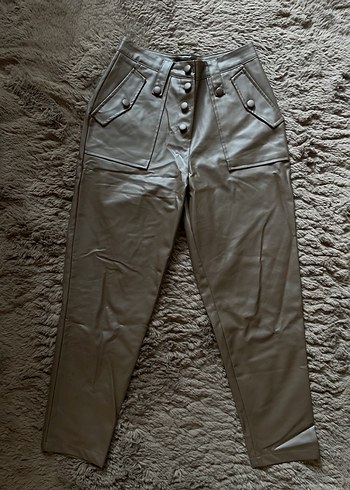 Düğmeli Kahverengi Cepli Deri Kadın Pantolon - Görsel 2