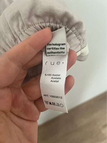 m Beden ten rengi Renk Taş rengi crop bluz