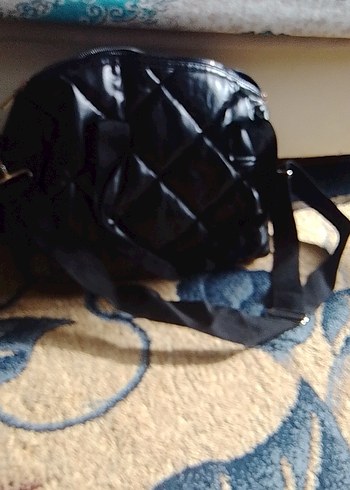 Siyah Deri Tokalı Kadın Çantası - Görsel 3