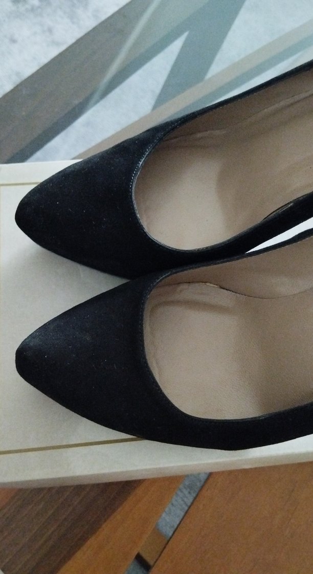 DERIMOD Siyah Süet Stiletto Topuklu Ayakkabı - Görsel 3