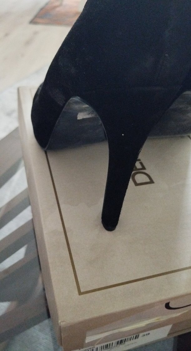 DERIMOD Siyah Süet Stiletto Topuklu Ayakkabı - Görsel 4