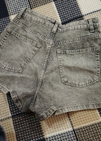 Gri Kadın Denim Mini Şort - Görsel 3