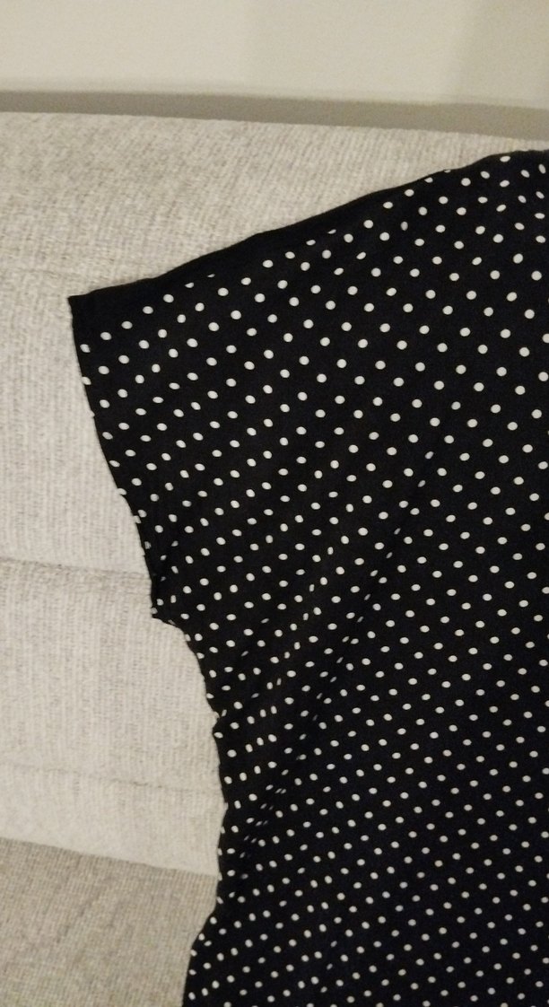 Siyah Puantiyeli yuvarlak yaka bluz - Görsel 3