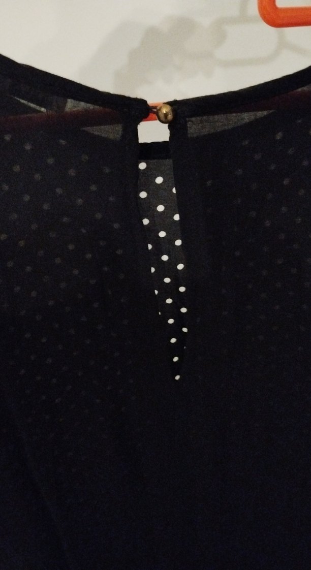 Siyah Puantiyeli yuvarlak yaka bluz - Görsel 4