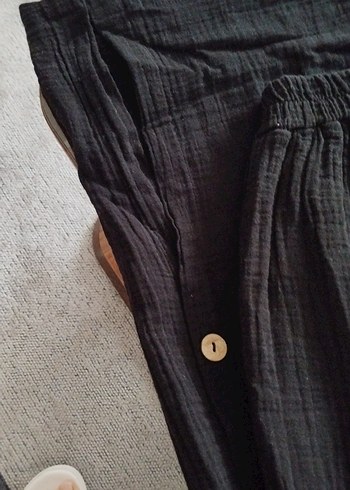 Düğmeli Siyah Kadın Keten Pantolon - Görsel 7