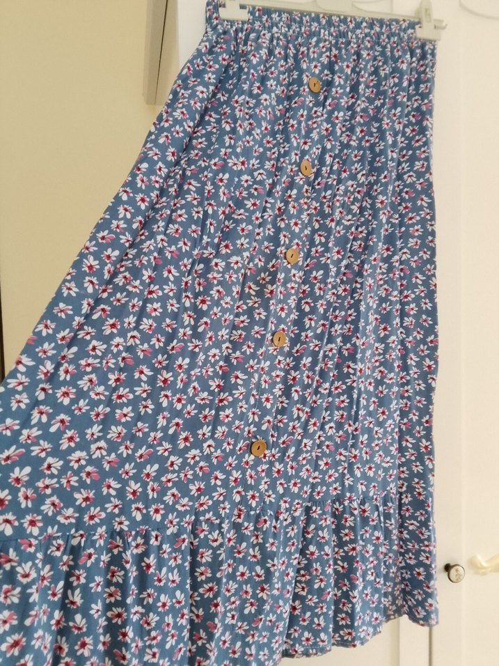 Düğmeli Mavi Çiçek Desenli Etek - Görsel 3