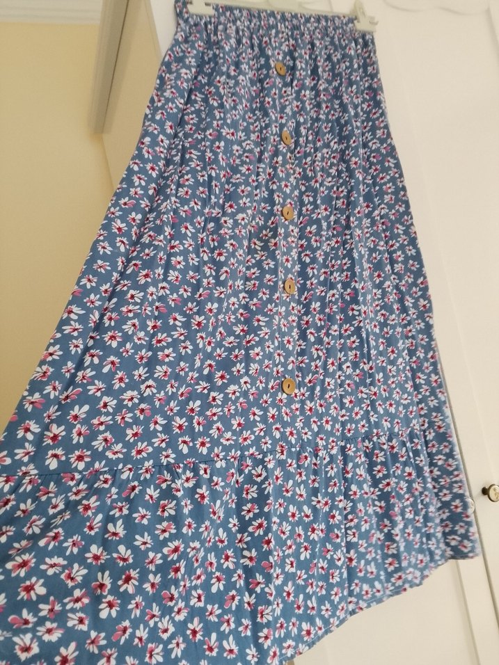 Düğmeli Mavi Çiçek Desenli Etek - Görsel 2