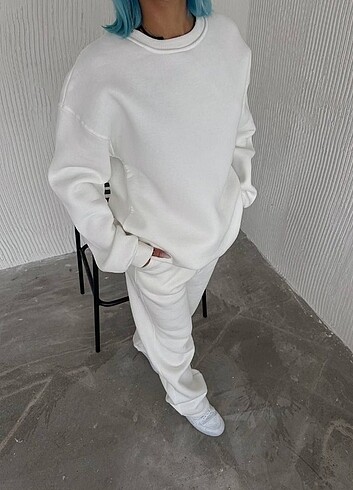 Bisiklet yaka sweatshirt 