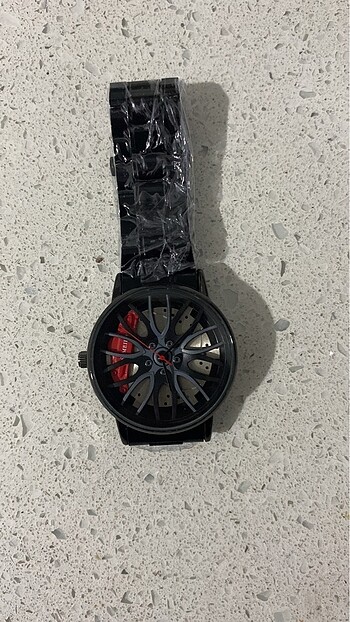 Saat ve yanındaki aksesuarlarını - Görsel 4